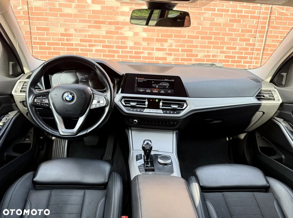 BMW Seria 3 - 12