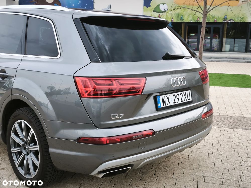 Audi Q7 - 6