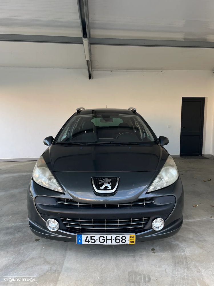 Peugeot 207 SW 1.4 Premium - 6
