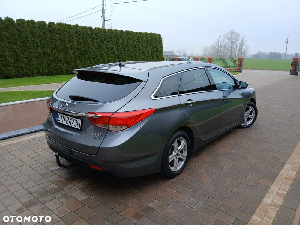 Hyundai i40 1.7 CRDi Comfort + - 13