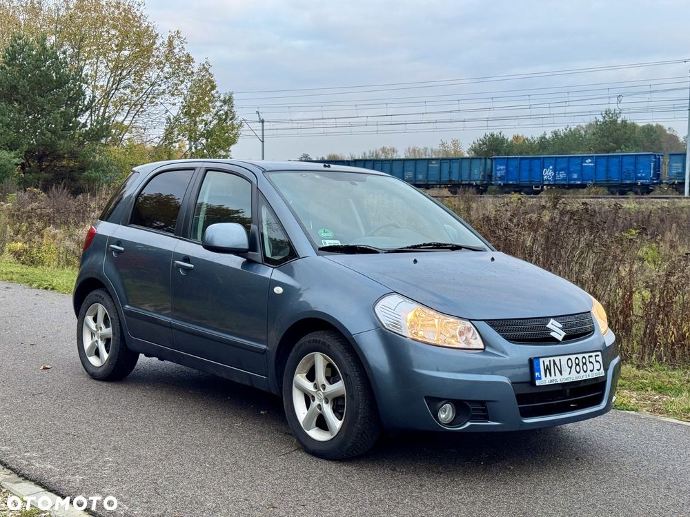 Suzuki SX4 1.6 GS / Premium - 7