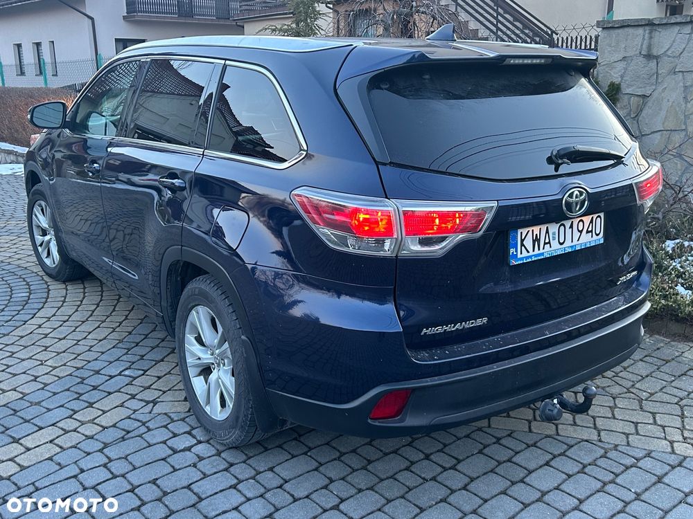 Toyota Highlander - 4