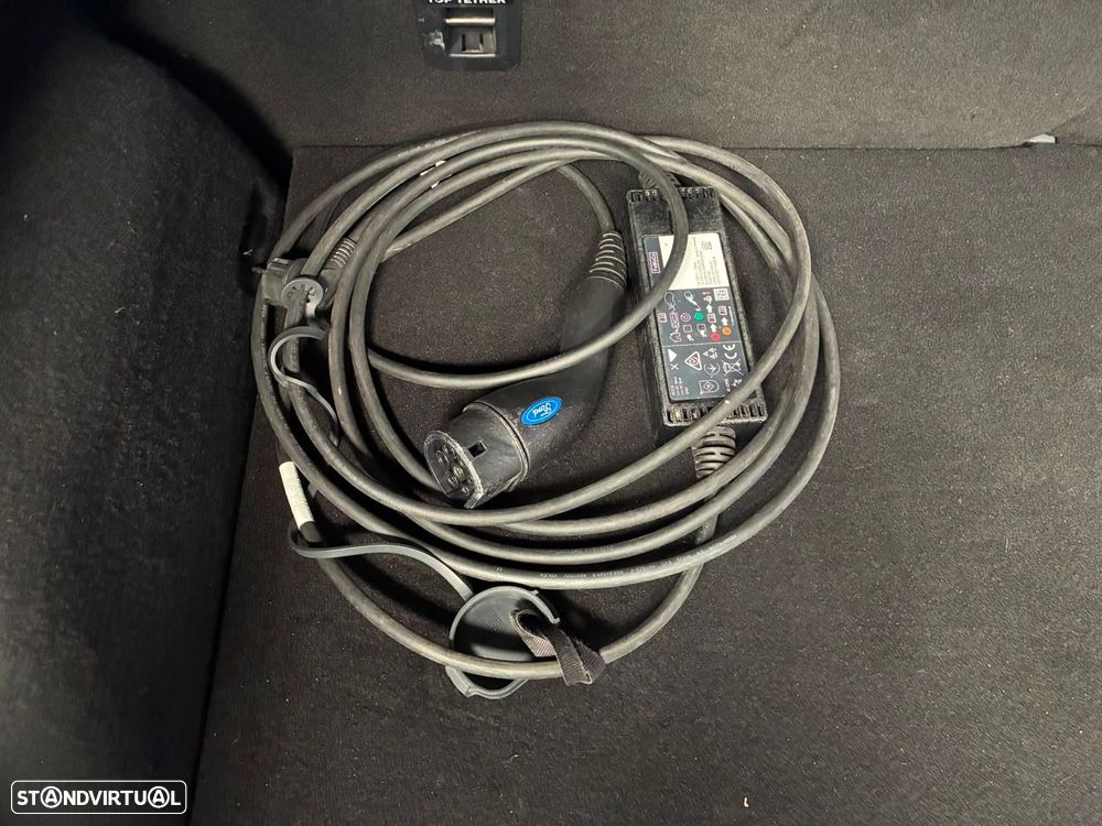 Ford Kuga 2.5 PHEV ST-Line - 49