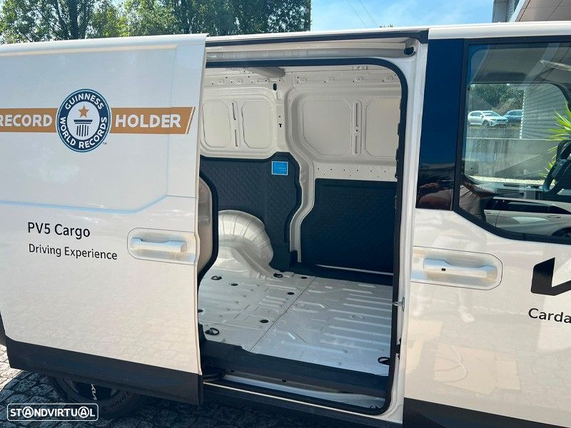 Kia PV5 71.2 kWh L2H1 + V2L - 9