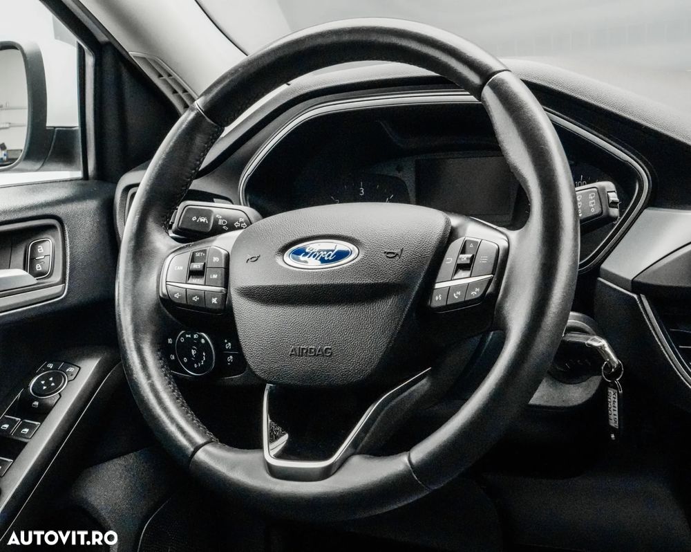 Ford Focus 1.5 EcoBlue Titanium Business - 18