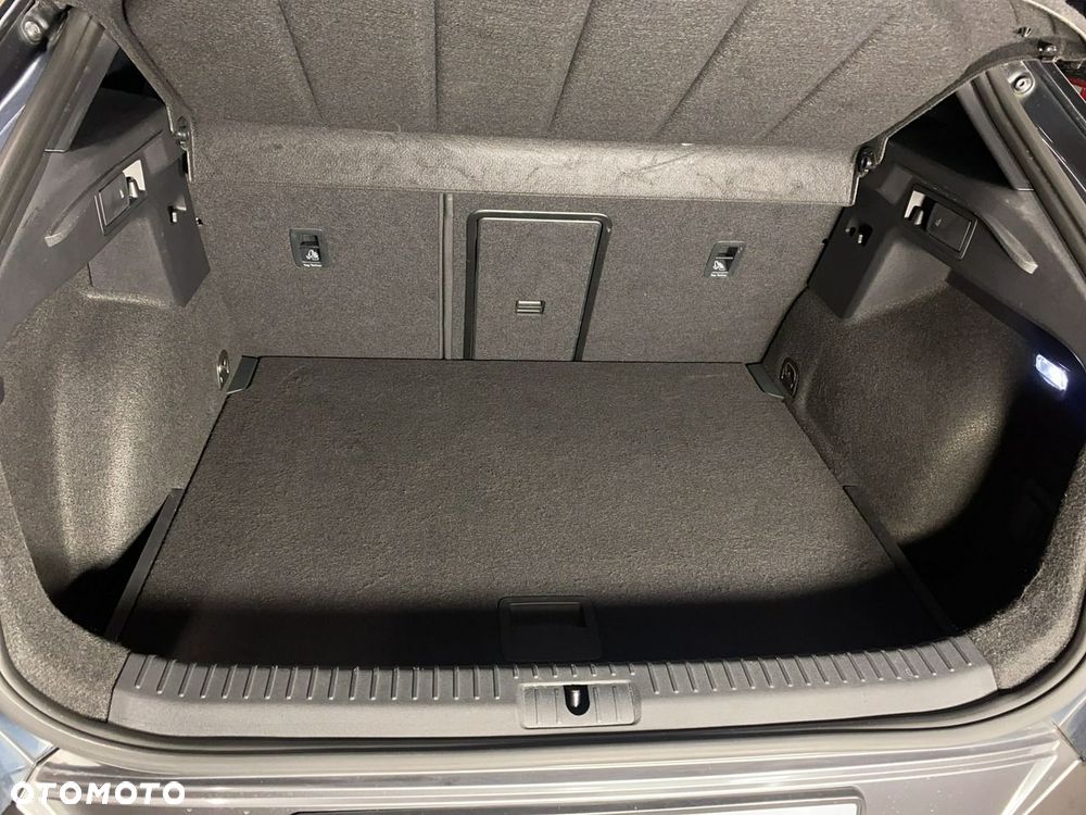 Cupra Formentor - 16