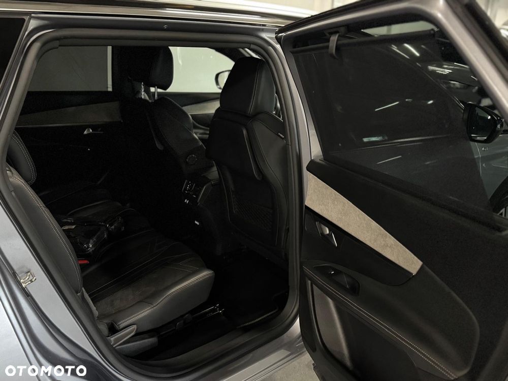 Peugeot 5008 2.0 BlueHDI GT S&S EAT8 - 18