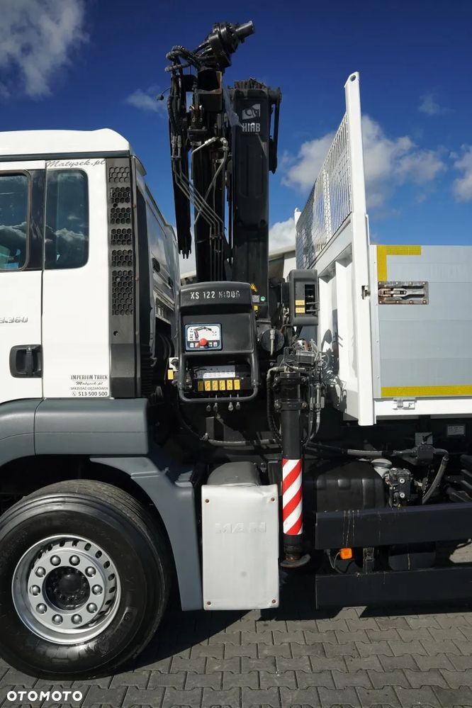 MAN TGS 33.360 / 6x4 / WYWROTKA - 5,7 M + HDS HIAB XS 122 HIDUO / MAX WYSÓW - 8,2 M / MAX UDŹWIG - 4 800 KG / KLAPO - DRZWI / MANUAL / PILOT / - 21