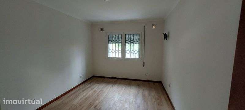 Apartamento T2 zona centro Gaia - Grande imagem: 3/9