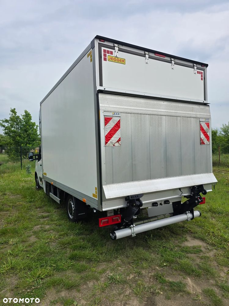 Renault Master - 4
