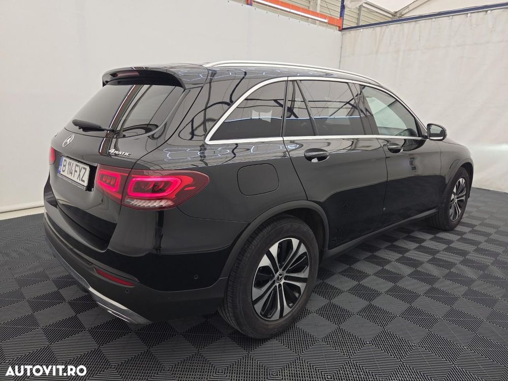 MERCEDES-BENZ GLC 2022 — imagine 4