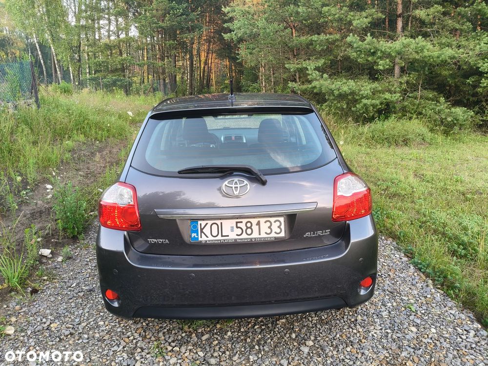 Toyota Auris 1.6 Executive - 5