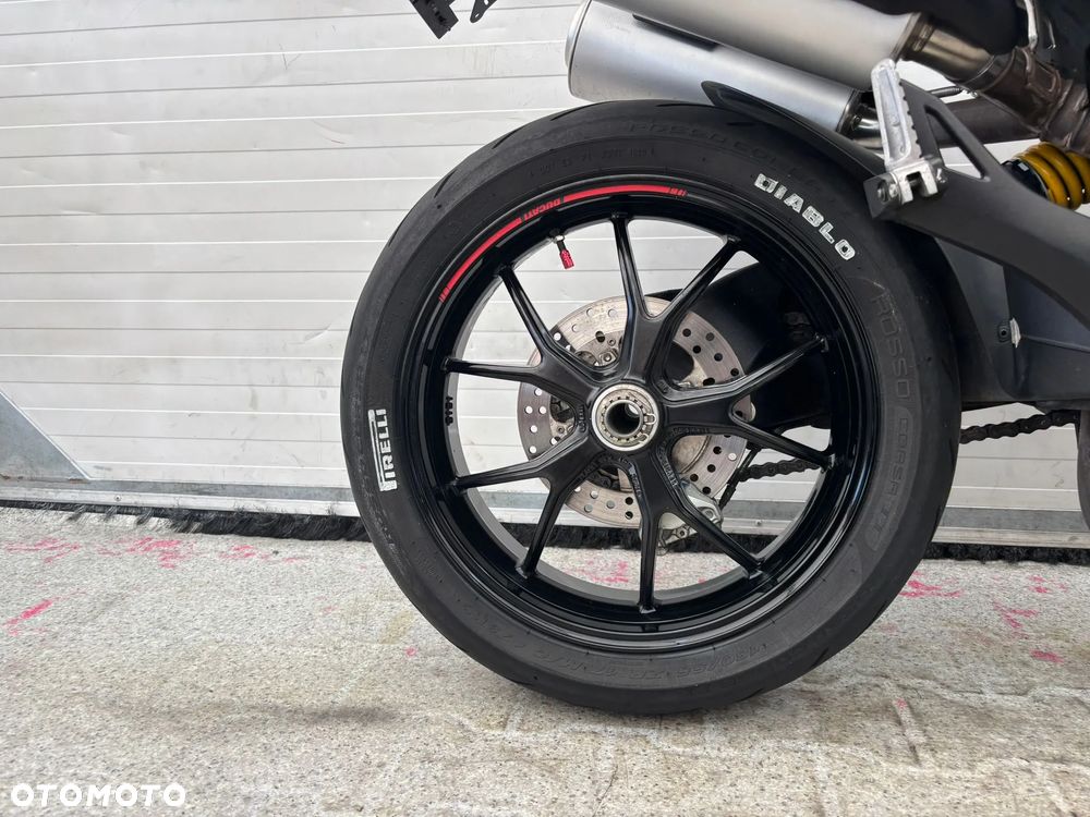 Ducati Monster - 21