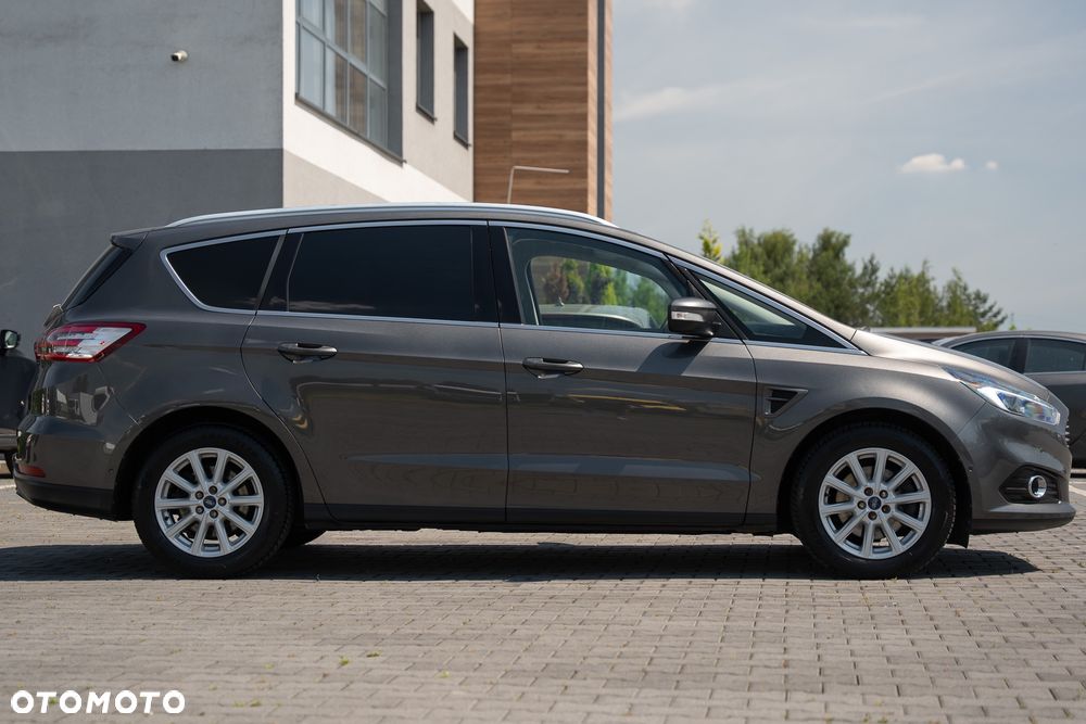 Ford S-Max 2.0 TDCi Titanium PowerShift - 17