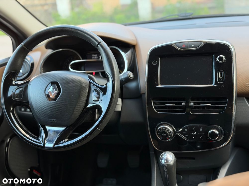 Renault Clio 1.2 16V Intens - 17