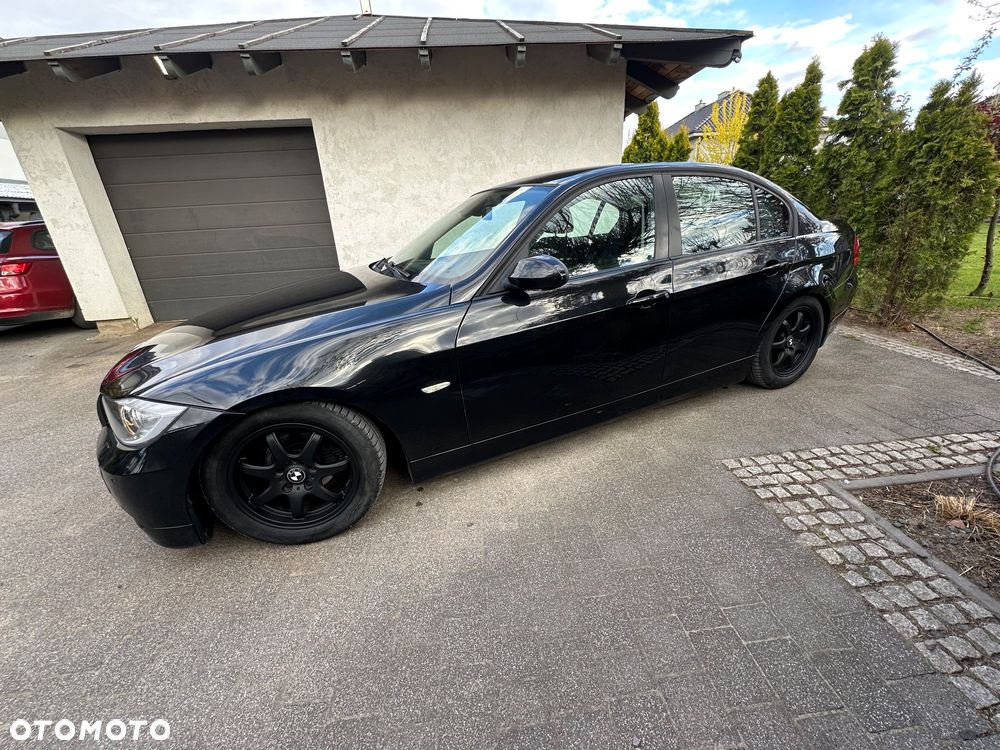 BMW Seria 3 320d - 8