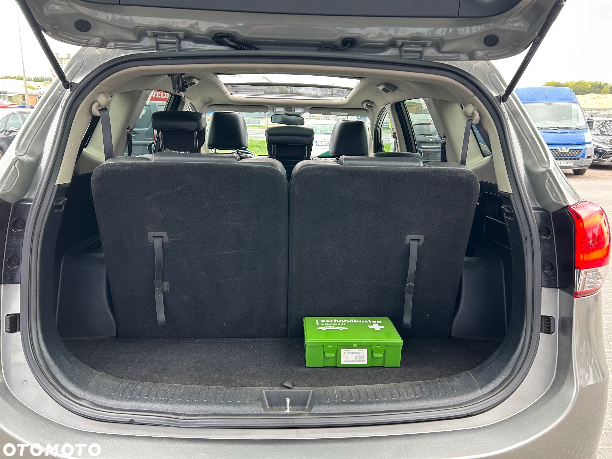 Kia Carens 1.7 CRDi L 7os DCT - 25