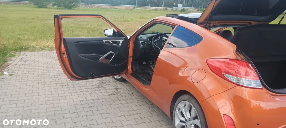 Hyundai Veloster 1.6 Style - 8