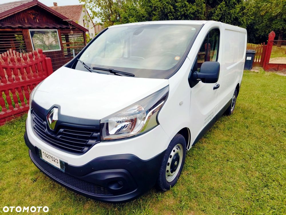 Renault Trafic - 1