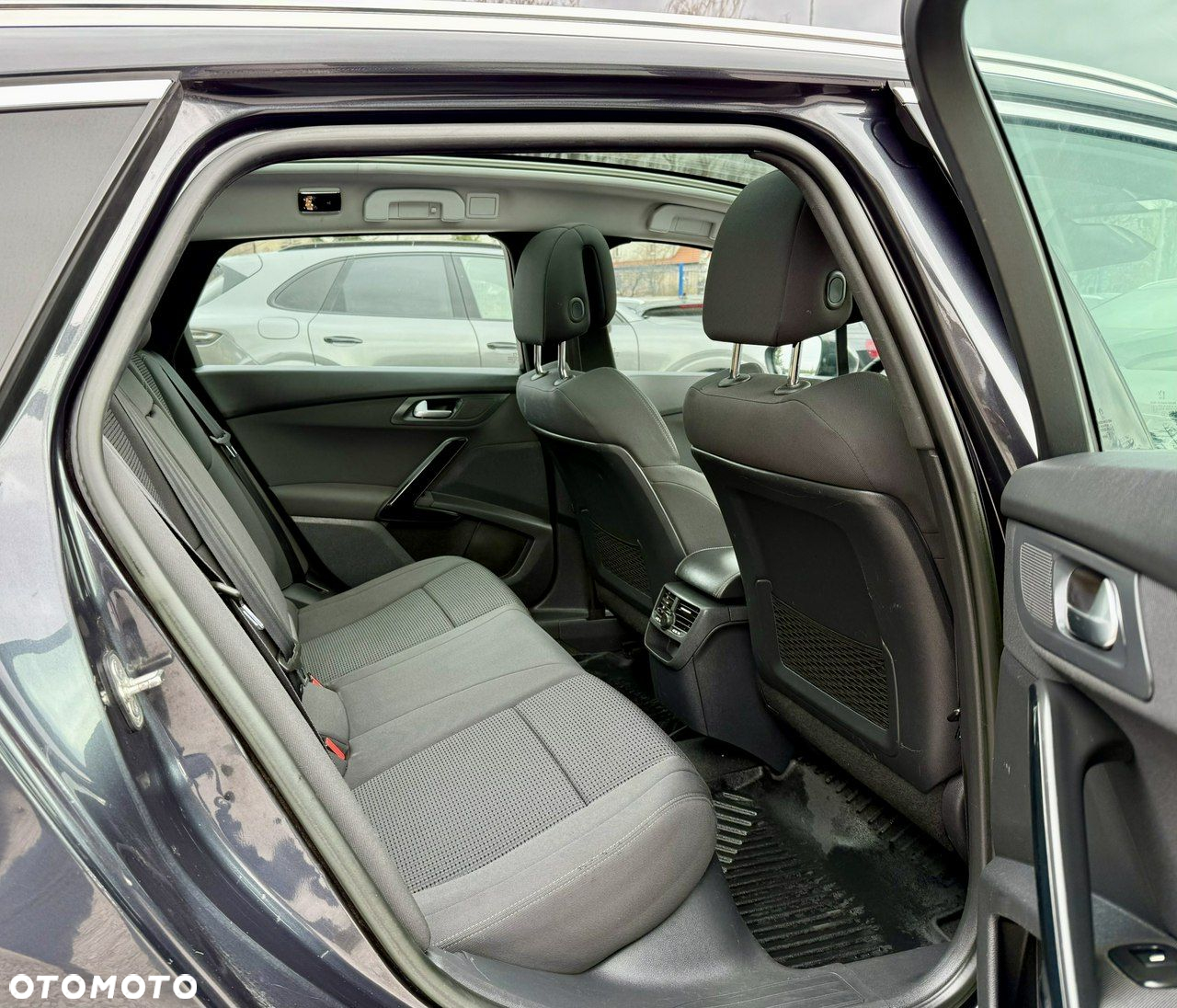 Peugeot 508 SW HDi FAP 140 Allure - 14