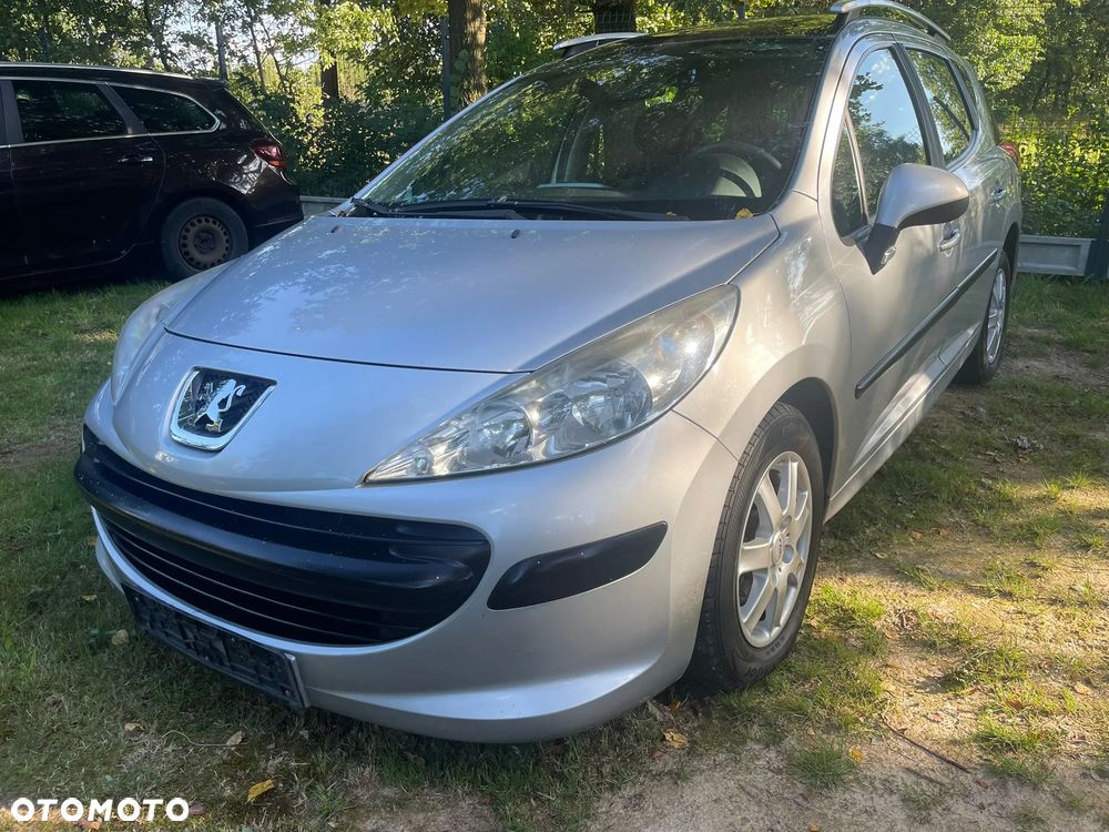 Peugeot 207 1.4 16V Trendy - 1