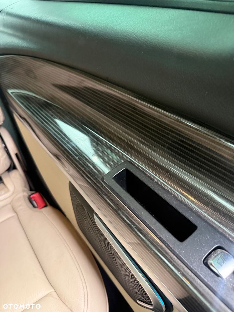 Mercedes-Benz Klasa V 300 d Avantgarde 9G-Tronic - 27