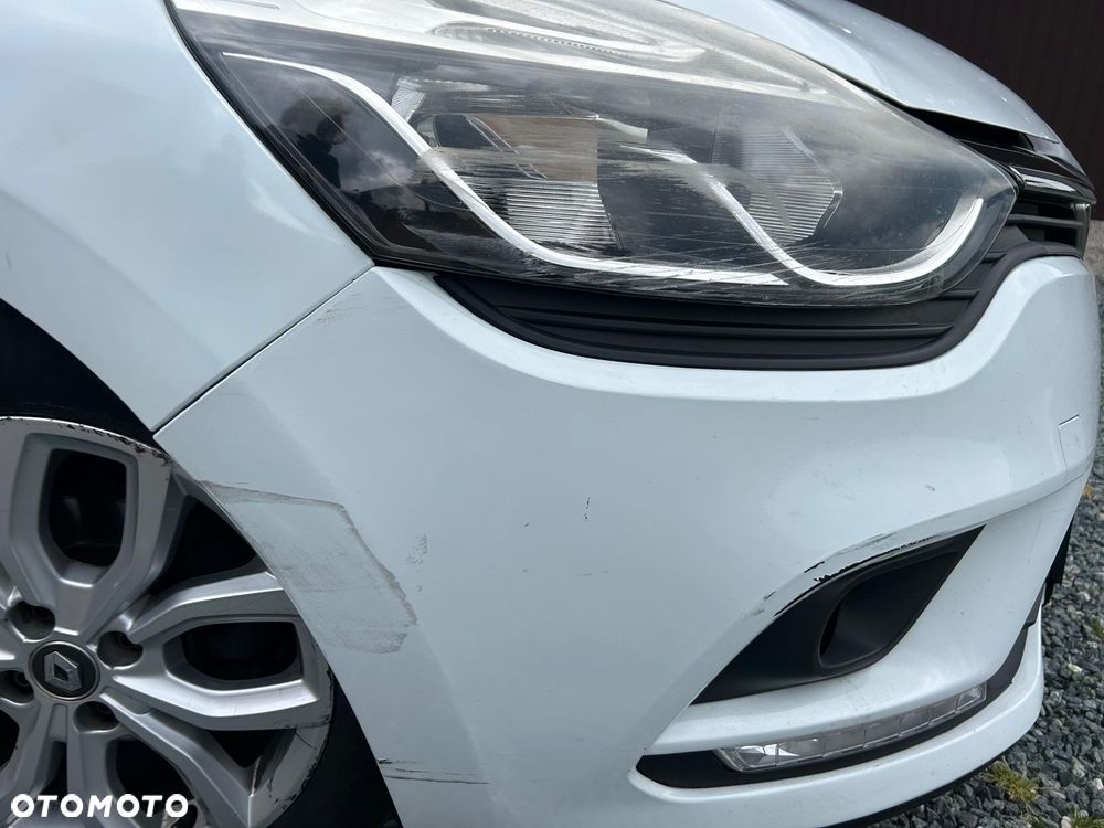 Renault Clio - 7