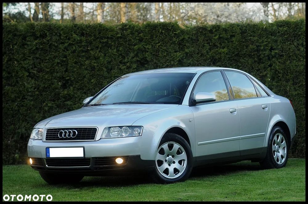 Audi A4 Limousine - 15