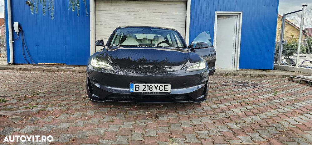 Tesla Model 3 Performance - 7