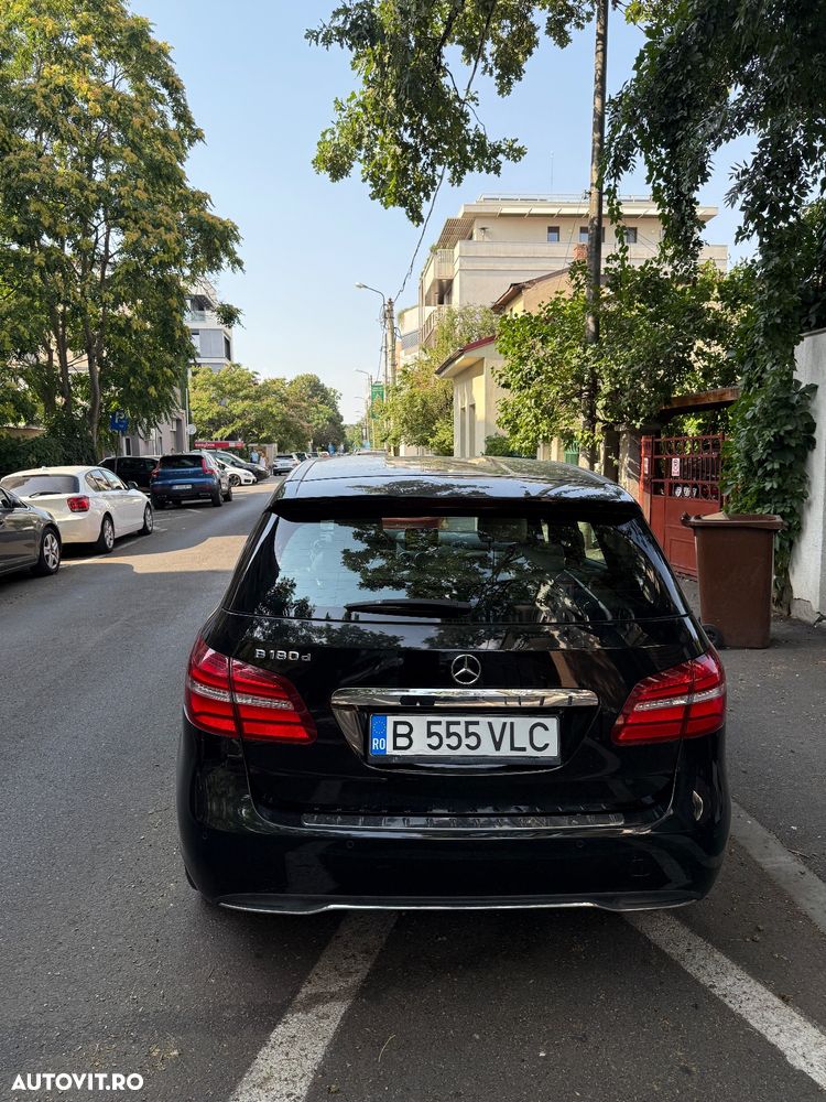 Mercedes-Benz B - 3