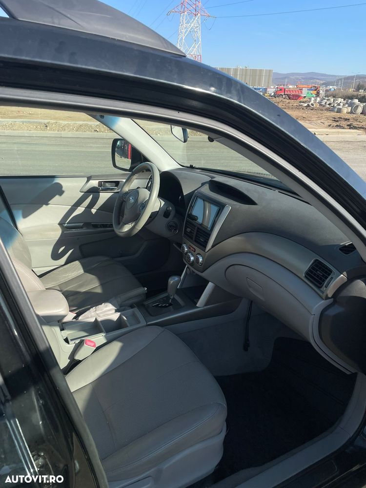 Subaru Forester 2.0X Automatik Exclusive - 9