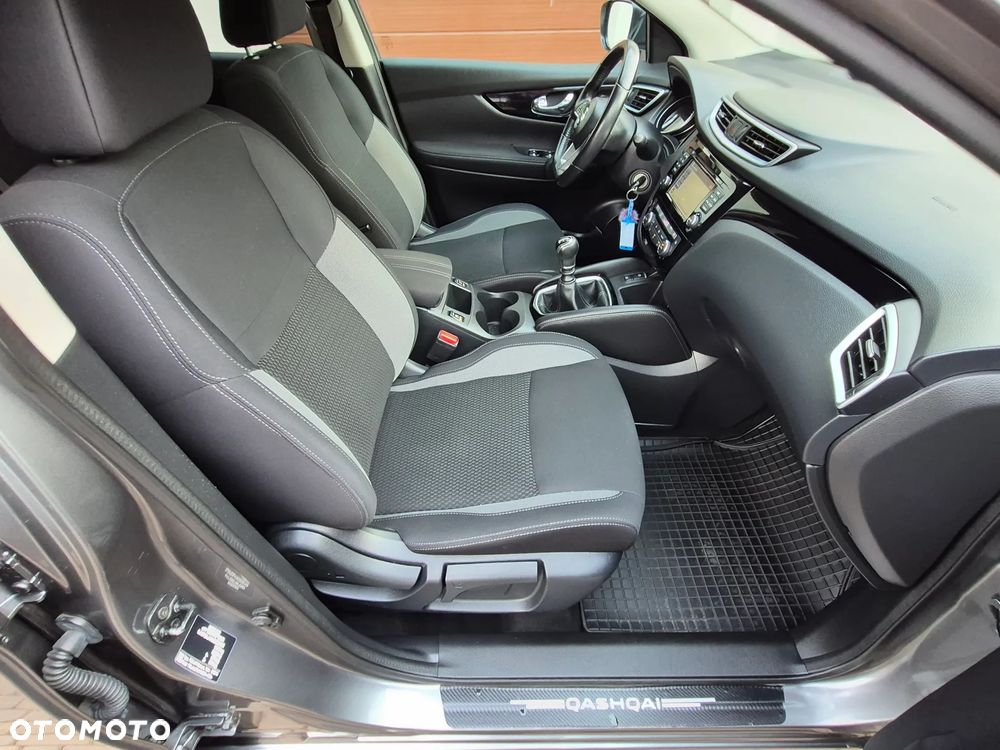 Nissan Qashqai - 17
