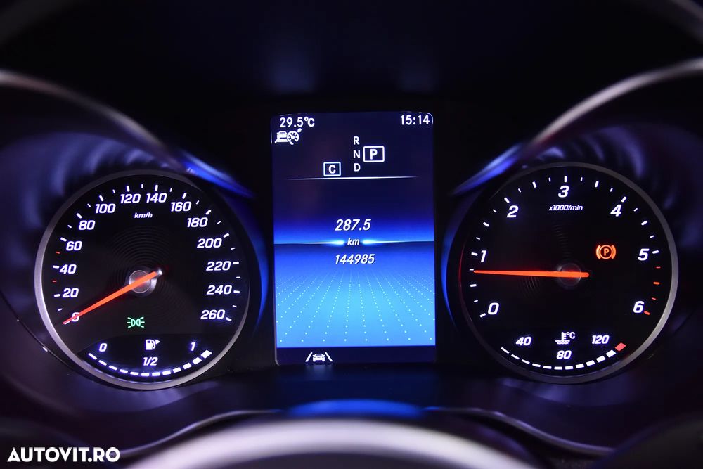 Mercedes-Benz GLC 220 d 4MATIC - 10