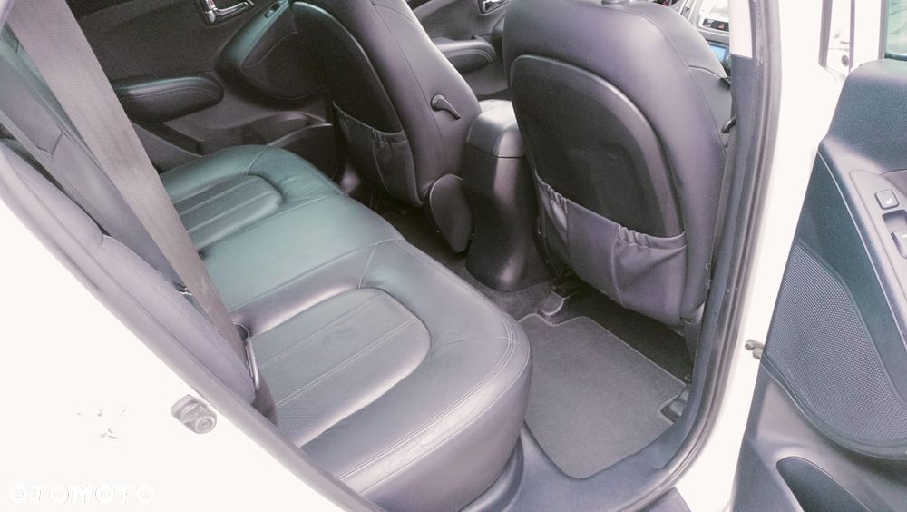 Hyundai ix35 2.0 CRDi 4WD Automatik Style - 15