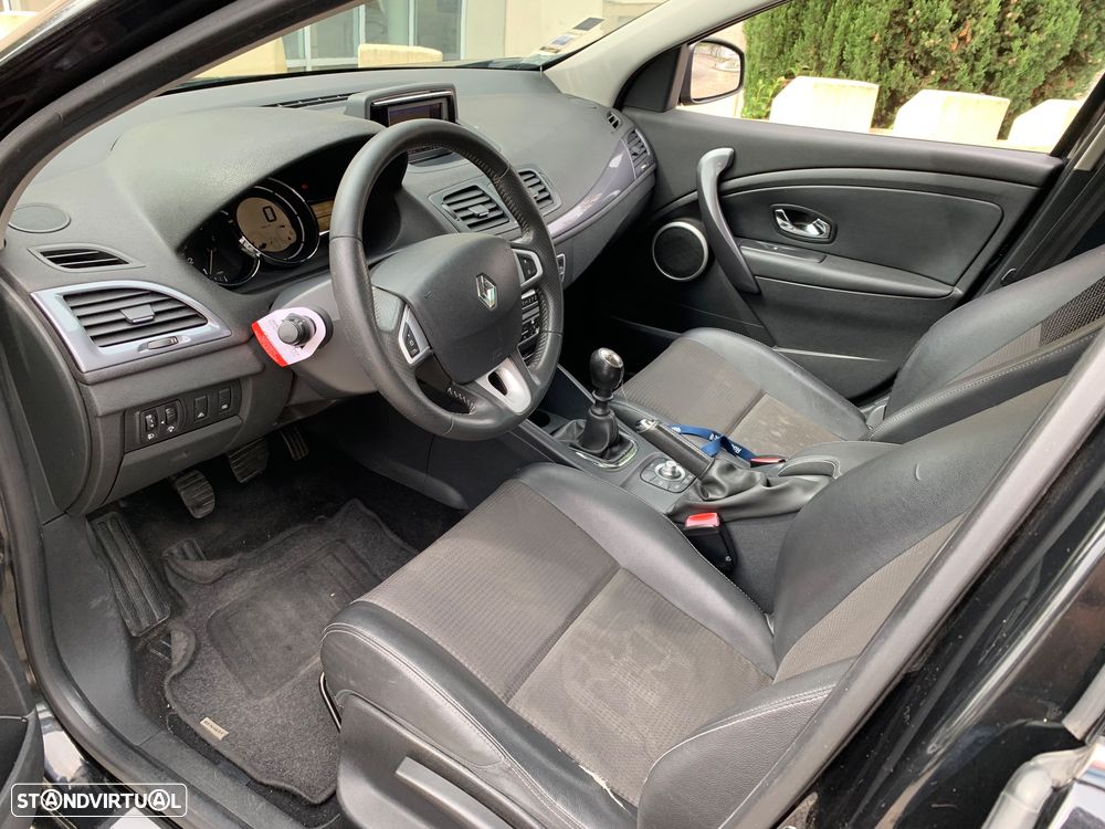 Renault Mégane Sport Tourer 1.5 dCi Comfort SS - 5