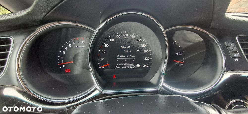Kia Ceed 1.6 GDI ISG Platinum Edition - 12