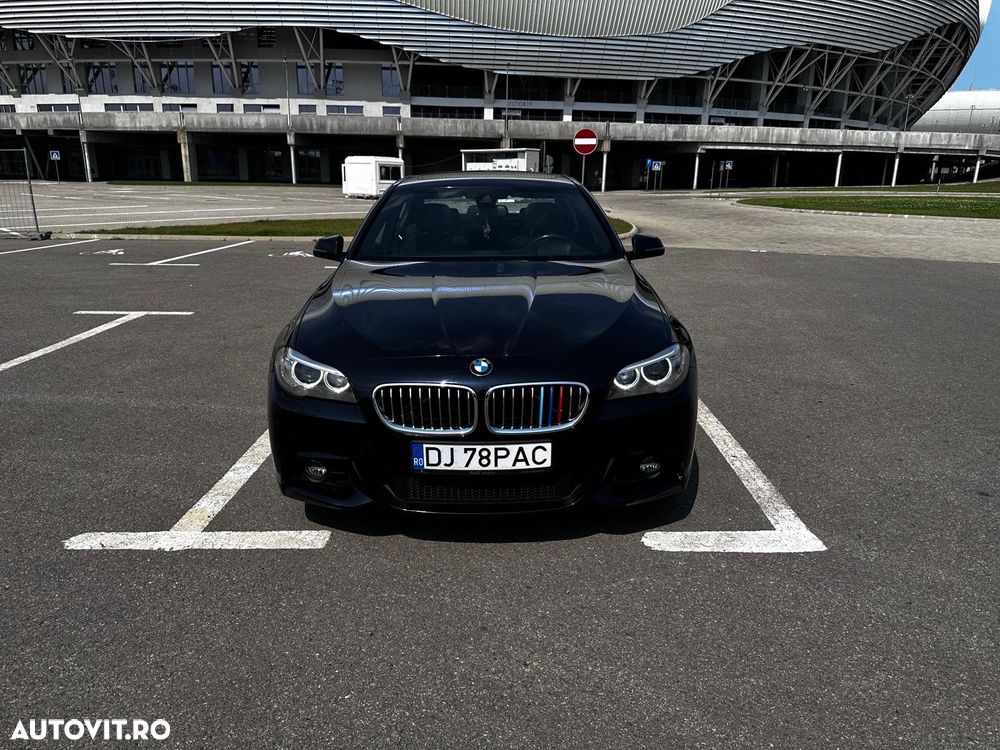 BMW Seria 5 525d xDrive AT - 7