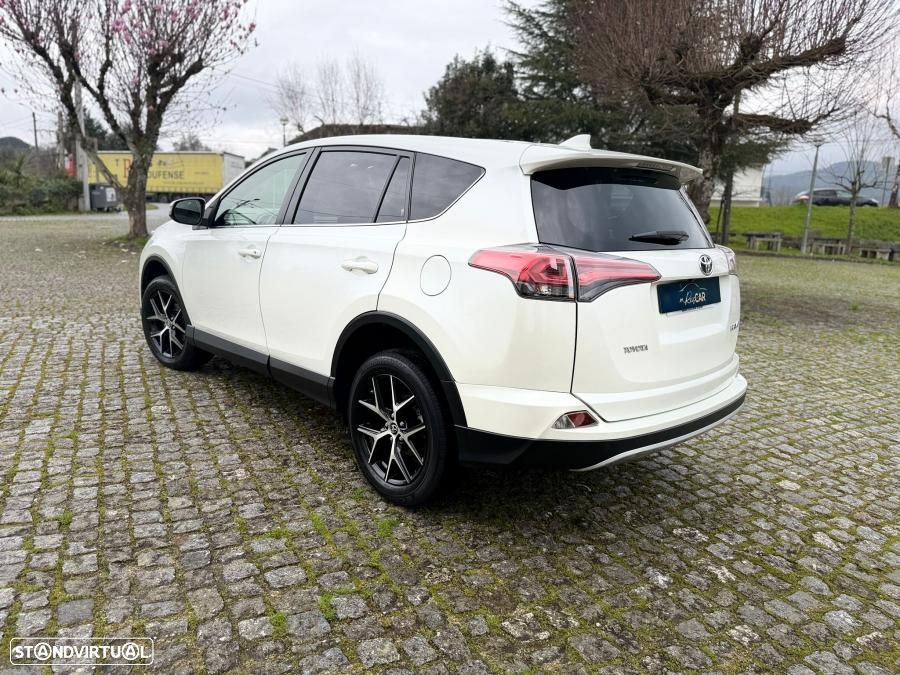 Toyota RAV4 2.0 D-4D Comfort+P.Sport - 14