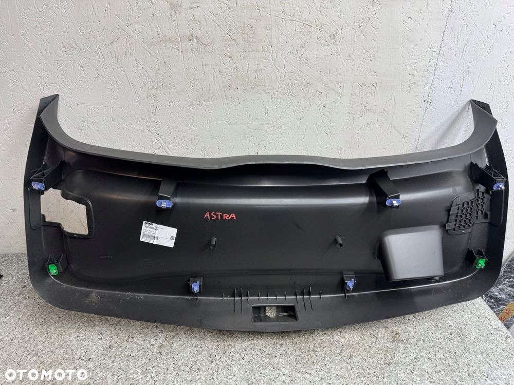 osłona zamka klapy astra k 2015-2019 39066899 - 7