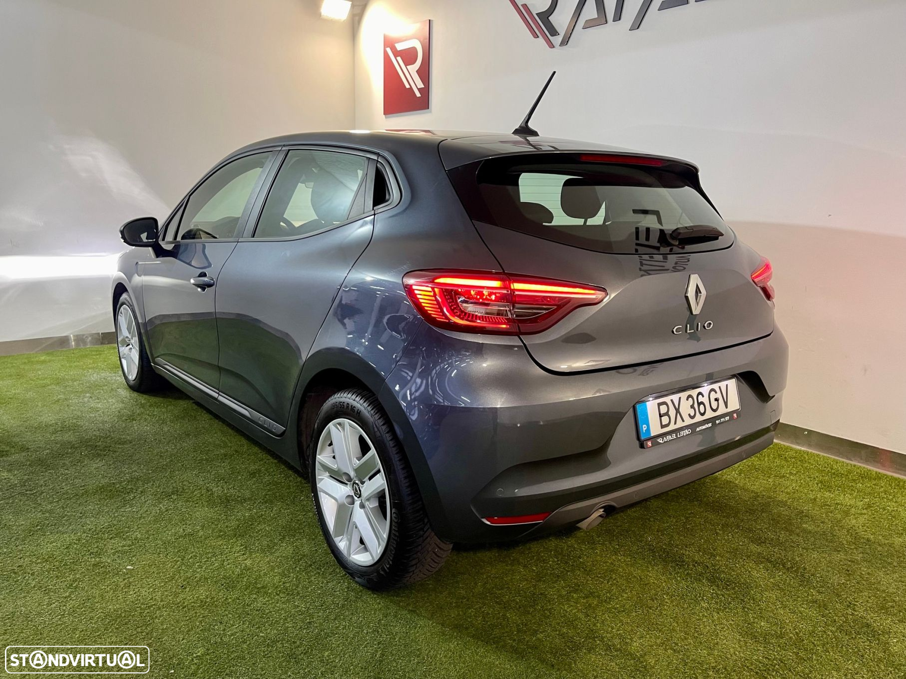 Renault Clio TCe 90 BUSINESS EDITION - 8
