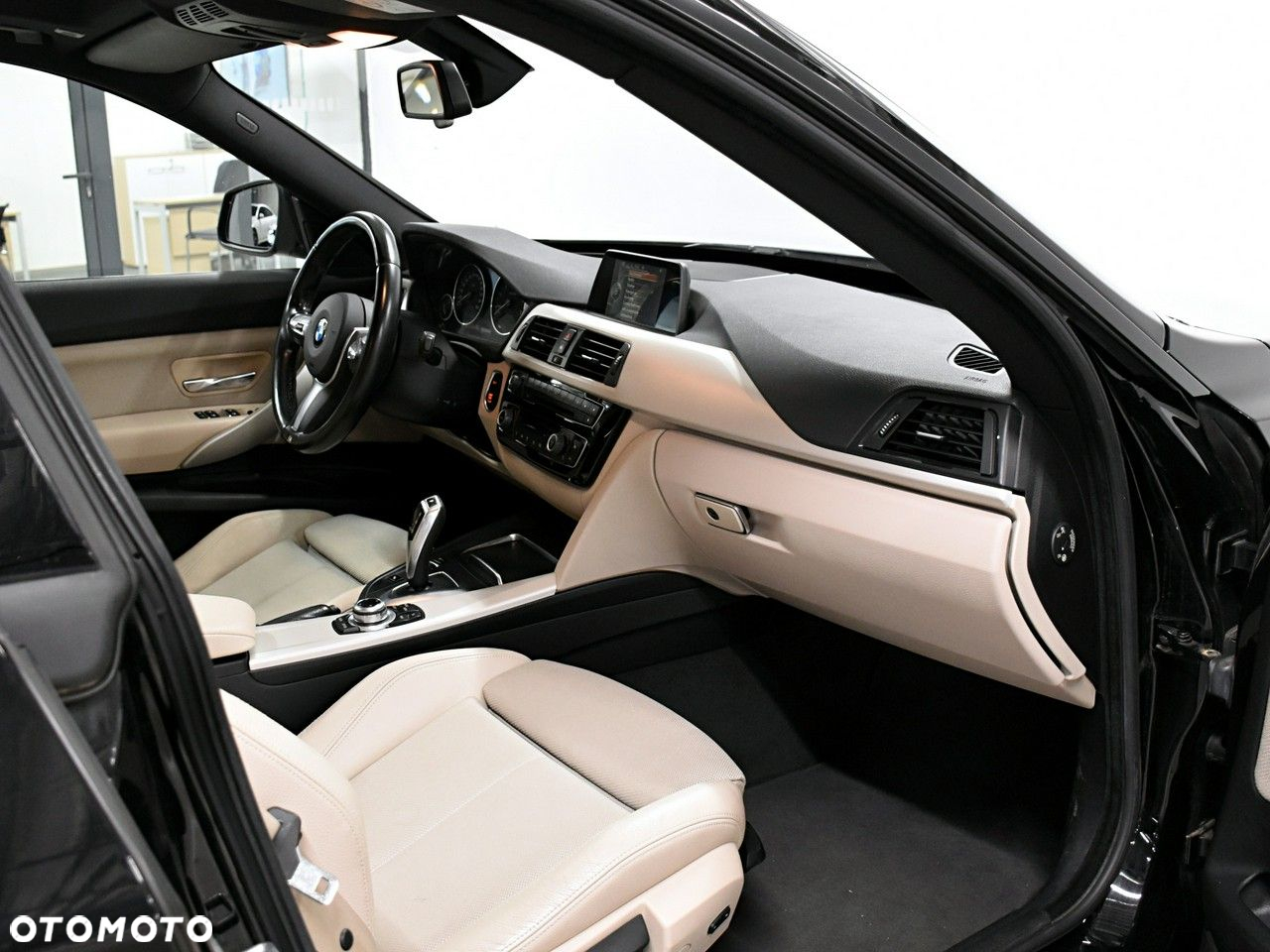 BMW 3GT 320i GPF xDrive Advantage sport - 11
