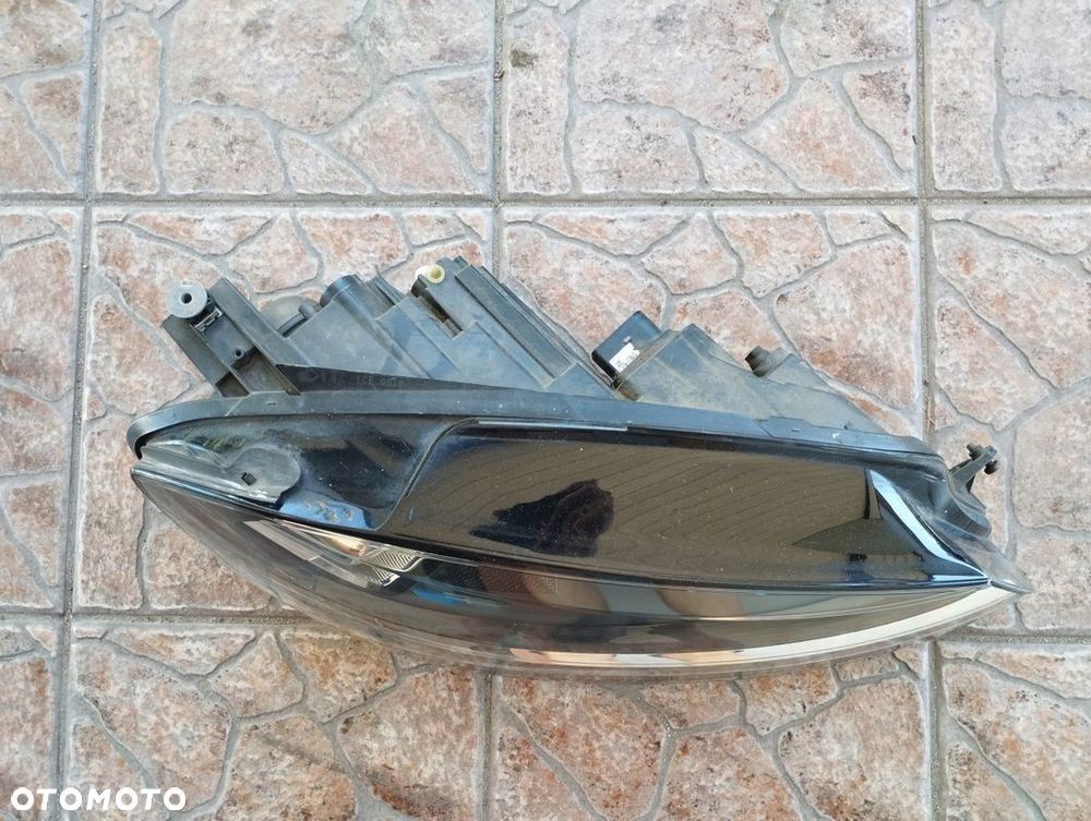 Lampa prawa ZWYKŁA VW Golf 7 VII 7.5 LIFT 2016-2020 5G1941006D - 5