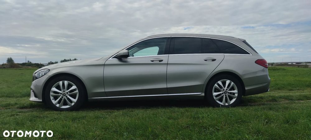 Mercedes-Benz C-Class 2018 photo 5
