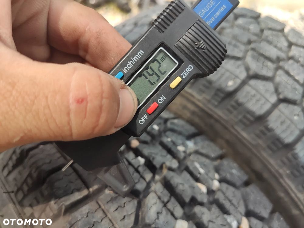 CC Opona Zimowa Hankook Zovac 2000 175/70 R13 4 szt - 8