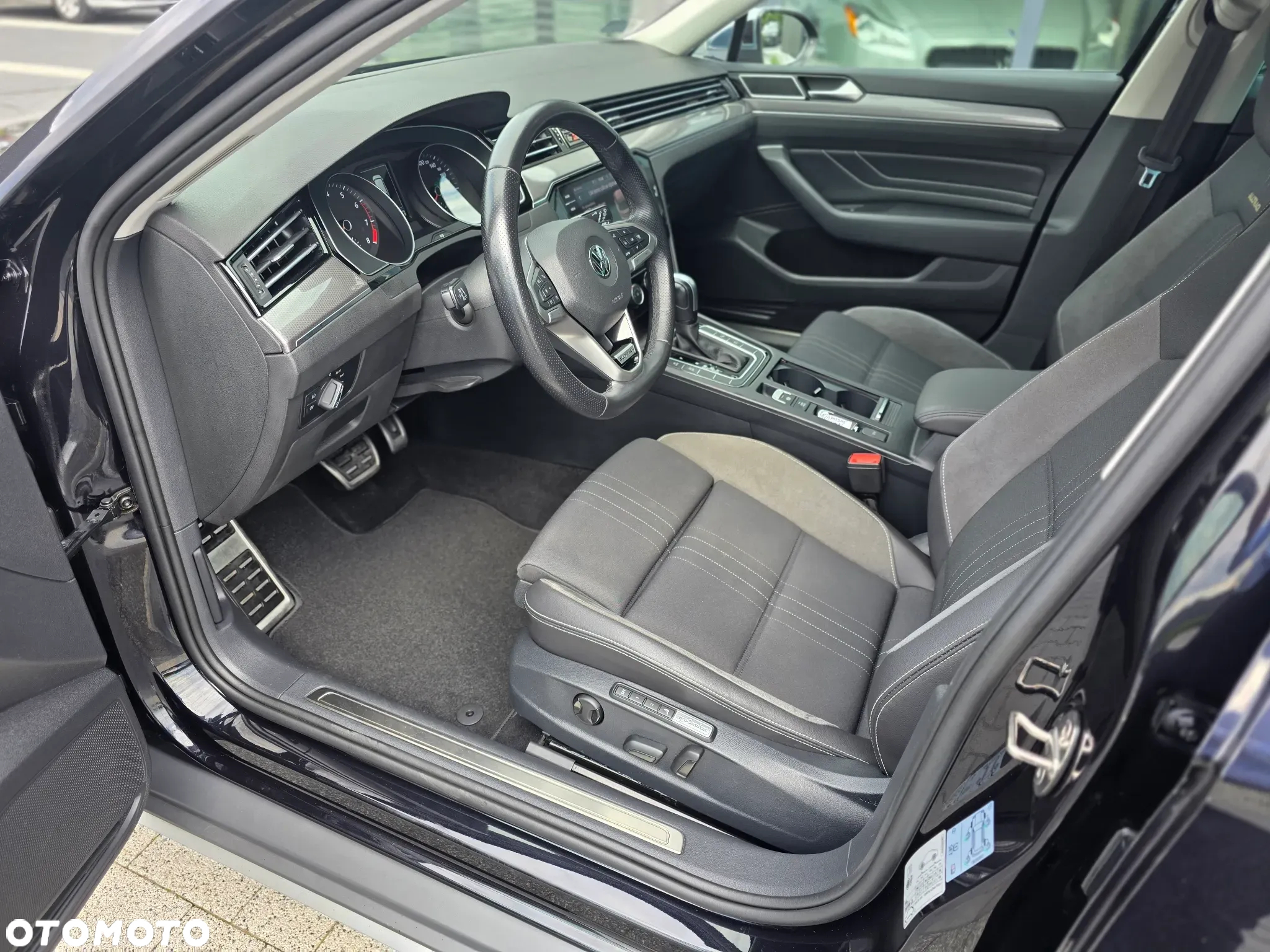 Volkswagen Passat Alltrack 2.0 TSI 4Mot DSG - 19
