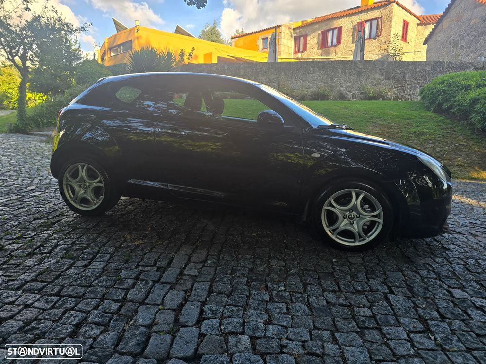 Alfa Romeo MiTo 1.3 JTD Distinctive - 14