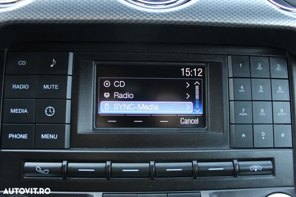 Ford Mustang 2.3 EcoBoost Aut. - 28