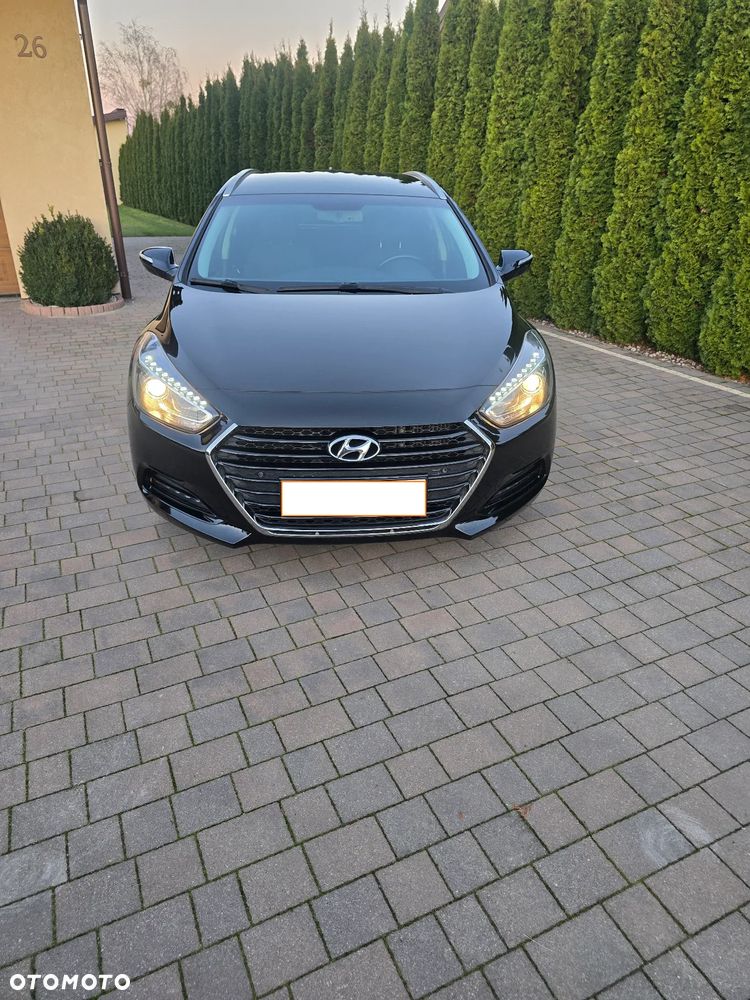 Hyundai i40 Kombi blue 1.7 CRDi Premium - 2