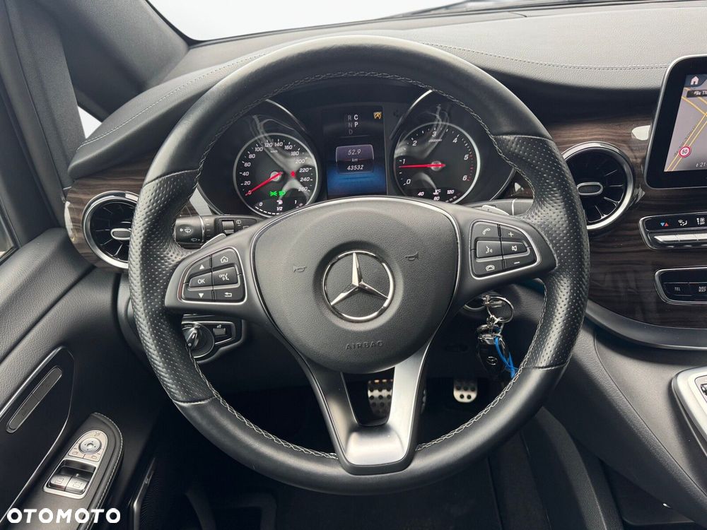 Mercedes-Benz klasa-v V-Klasse - 16