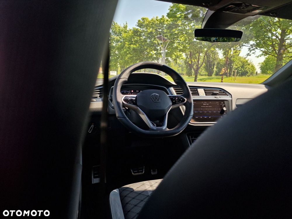 Volkswagen Tiguan 2.0 TDI SCR 4Mot R-Line DSG - 24